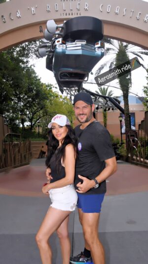 Vanessa Villela Instagram - Magical moments at Disney World with my hubby ✨🏰 From the enchanting wonders of Animal Kingdom to the fairy-tale dreams of Magic Kingdom, the adventures at Hollywood Studios, and Epcot Center, every corner radiated pure joy! 🌟 Truly a magical escape where dreams come to life. #VisitOrlando #WaltDisneyWorld #DisneyMagic #MemoriesForALifetime #Travel 

Momentos mágicos en Disney World con mi esposo ✨🏰 Desde las encantadoras maravillas de Animal Kingdom hasta los sueños de cuento de hadas de Magic Kingdom, las aventuras en Hollywood Studios y Epcot Center, ¡cada rincón irradiaba pura alegría! 🌟