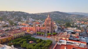 Vanessa Villela Instagram - NEW LISTING!! SAN MIGUEL DE ALLENDE MÉXICO ❤️🇲🇽
Welcome to a once-in-a-lifetime investment opportunity! Rancho La Piedad.
Nestled on a sprawling 54-hectare expanse along San Miguel de Allende.
San Miguel de Allende is a UNESCO World Heritage Site. The colonial city, about a 10 minute drive from the ranch, has made the top of Best Small Cities in the world and top travel destinations lists by the likes of Condé Nast Traveler, Travel and Leisure and American Express.
This property is an agricultural marvel. Boasting a coveted agricultural permit, it has been a thriving hub for asparagus cultivation, contributing to a successful export to the United States.
In the heart of this fertile land lies a unique gem-a property with endless potential. With its very own well, courtesy of a State of Guanajuato concession, water security is assured.
The well counts with a total assigned volume of national underground water of 60, m3. 
Listing price MXN$ 120,000,000 #RealEstate #Mexico #SanMiguel