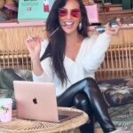 Vanessa Villela Instagram - Working mode! So happy to have created “The Wave Of Love” Collection based on Butterflies 🦋 which for me represent Love, Hope, Transformation, Faith, Strength, Empowerment, Sisterhood, someone who is gone, Friendship and much more.🥰🤗🦋🦋🦋🦋🦋🦋🦋 What do they represent to you? Get your sunglasses, rings, necklaces, or all and start spreading Love with me❤️❤️❤️❤️ You can get yours at www.VanessaVillela.com Link in BIO 😊❤️🦋 Trabajando para todos ustedes, muy feliz de haber creado La Colección Wave Of Love basada en Mariposas 🦋 para mí representan Amor, Esperanza, Fe, Fuerza, Hermandad, Empoderamiento, alguien que se fue, Amistad y mucho más. Que representa para ti Las Mariposas? Puedes conseguir el tuyo en www.vanessavillela.com Link en BIO 🦋❤️ #Butterflies #jewlery #sunglasses #Love #Positivity