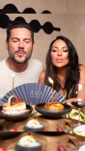 Vanessa Villela Instagram - My Anniversary trip in 60 seconds!
Celebrating my first wedding anniversary in Orlando was truly magical—the most fun place on earth! Each unique location added its own charm, creating an experience beyond perfection. Grateful for the incredible places and the wonderful people we met, Visit Orlando made our dream anniversary trip unforgettable. Thank you for showering us with love and making it a truly special celebration for my hubby and me.
——
Celebrar mi primer aniversario de bodas en Orlando fue realmente mágico: ¡el lugar más divertido del mundo! Cada lugar fue  único e añadió su propio encanto, creando una experiencia  perfecta. Agradecida por los lugares increíbles y las personas maravillosas que conocimos,
 Visit Orlando hizo que el viaje de aniversario de nuestros sueños fuera inolvidable. Gracias por darnos tanto amor y hacer que sea una celebración verdaderamente especial para mi esposo y para mí.

#thingstodoinorlando #visitorlando #orlandothingstodo #placestoeatinorlando #bucketlist #explore #romanticgetaway