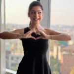 Varsha Bollamma Instagram - What do you call it when a person wearing a black dress makes jokes? . . Dark comedy 🤓🤓🤓