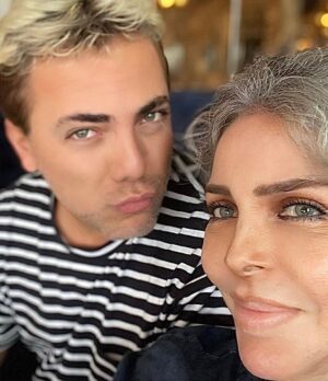 Verónica Castro Instagram - Ya quiero festejar feliz cumpleaños amor 💙🙏 @cristiancastropop