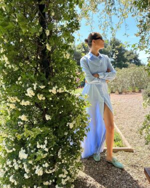 Vicky Kaya Instagram - In the mood for blue! ✨ #gardenlove