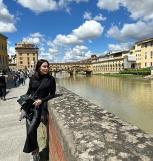 Vicky Martín Berrocal Instagram - Primera parada Florencia🤍