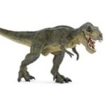 Victoria Mehault Instagram - Alors ok je ressemble à un T Rex quand je surfe mais je me sens quand même super fière de moi 😂🤝 En tout cas je rayonne depuis que je suis à Bali, comme quoi c’était pas le dépression, c’était juste la France 😂💝🌈🫶🏼⭐️🌸