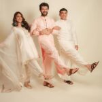 Vijay Deverakonda Instagram - We are a happy Family ❤️ We will make you all super duper happy from April 5th. #FamilyStar Outfit: @chandrikaraamzofficial Styling: @harmann_kaur_2.0 Photographer: @pauldavidmartinofficial