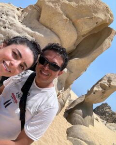 Violeta Isfel Instagram - #tbt Mi esposhito @rb7802 me rapto hace unas semanas a #loscabos. Él no conocía este hermoso lugar, me encanto poder compartir juntos momentos maravillosos. Gracias amor por este regalo de cumpleaños, siempre estar al pendiente de mi y recordarme que el descanso es muy importante #teamo ¿Conoces #loscabosmexico? ¿Que es lo que más te gusta? #VioletaIsfel #esposos #vacaciones Arco do Cabo San Lucas