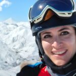 Vishka Asayesh Instagram - من و قله دماوند در یک قاب 😉😍 #damavand #snow #mountainlovers