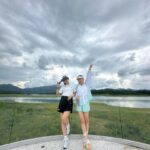 Wang Feifei Instagram - 不亏是我好闺蜜！就怕我运动量不够.回来第二天就给我约课. 好吧！第一次认真的学高尔夫球⛳️. 不过这身高尔夫的衣服原本买来打网球🎾的！🤣