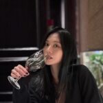 Wang Feifei Instagram - 平安喜乐✨