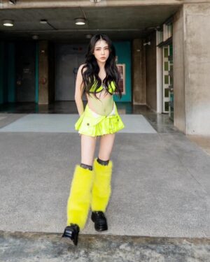 Wanida Termthanaporn Instagram - Makeup 💄 @armytoast hair 💇🏻‍♀️ @nnoteterrr photo 📸  @therayphoto #rsmeetingconcert2024 #girlyberry