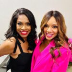 Wendy Raquel Robinson Instagram - #IssaSWIPE Happy GOLDEN DAY! ✨✨ Sending an abundance of love to my girls @niecynash1 @thesherylleeralph 💕and all the #GoldenGlobe nominees. Had the honor of celebrating these two #Amazing women this past #Sunday and will continue to celebrate them. I’m rooting for everybody BLACK, in my @issarae voice 🖤 • • Event Coordinator: @wpmillermoments MU💄: @deedee_kelly Hair 💇🏾‍♀️: @hairbychadandre