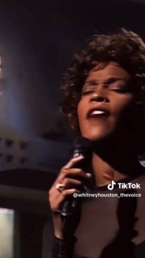 Whitney Houston Instagram - Watch Whitney sing “All The Man That I Need” on ‘Saturday Night Live’ in February 1991. The song was #1 on the Billboard Hot 100 in the week that she performed on the show!
🎥 Repost: whitneyhouston_the voice on TikTok