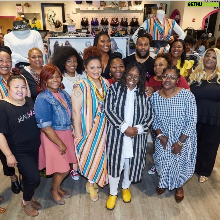 Whoopi Goldberg Instagram - Last week I paid a visit to @byashleystewart everyone’s in Dubgee @dubgeebywhoopi Thanks to all. What a great day!!!!!