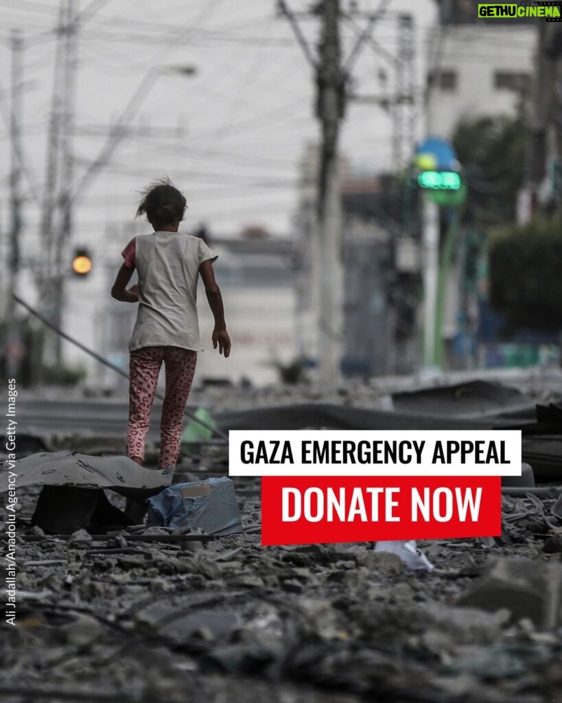 Will Poulter Instagram - Please join me, if you are able, in donating to the Gaza Emergency Appeal from @savechildrenuk The children of Gaza need a #ceasefirenow LINK IN BIO