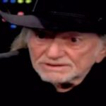 Willie Nelson Instagram – “Marijuana: It won’t kill you… unless a bale of it falls on you.”

#WillieGreatWordsToLiveBy #HappyHolidays 🍃

🎥: Larry King Live, 2010