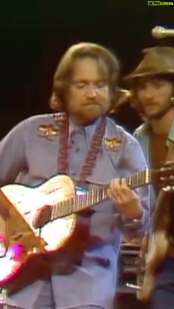 Willie Nelson Instagram - Do you know what song from the #GreatestHits album this guitar solo performance belongs to? 🎥: Austin City Limits Pilot Episode // October 1974