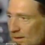 Willie Nelson Instagram - Share this with a friend who is in need of blue skies today… #SomewhereOverTheRainbow 🎥: Austin City Limits // 1981 #GetWillieToAMilli