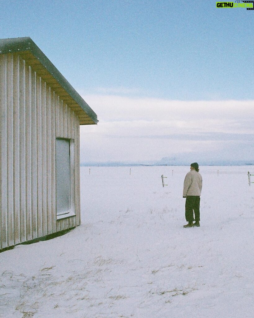 Willow Shields Instagram - Iceland on 35mm film 🫶🏻