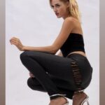 Wilma Elles Instagram - Günaydınlar 🌞💐🍒 Pearlasen Pantalon Koleksiyonum yine satışta 🌟😃 Trendyol da https://ty.gl/m981jtehxq Bu kapsül koleksiyonu @huseyinkucukofficial Ve @bihtertekstilofficial le gerçekleştirmek çok keyifliydi... Herkese çok teşekkür ederim Fotoğraflari bu @serhanserter_official Videolar by @enyfilmproduction ve @nazzyilmazcan Mekan @trypatasehir @pearlasen
