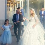 Wilma Elles Instagram - 22.11.22 evlilik tarihimiz 😌 Seninle herşeye EVET ♥️ @avsahcelik Aşklarım ♥️♥️ Nikah şahitlerim @asli_basar 🙏 @caglarsaltabas Muhteşem Gelinlikleri 🙏♥️💕 Nikahta @erismodaizmirofficial Plajda @huseyinkucukofficial