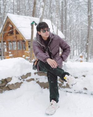 Worrawech Danuwong Instagram - หนาวกายแต่อุ่นใจจังเลย☃️❄️