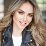 Ximena Córdoba Instagram - #Repost @bellasdnovelas ・・・ #ximenacordoba #telenovelastelevisamx #todo.telenovelas #noveleandomex #novelalounge #tele_novelero #uninovelas #infonovelas #tlnovelas_tv #novelasemix #actriz #cine #television #telenovelas #novelas #lasestrellas