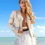 Ximena Córdoba Instagram - Nuevos comienzos 💋