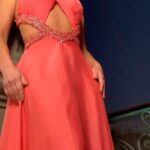 Ximena Córdoba Instagram - Lista para celebrar juntos el maravilloso #2023 nos vemos a las 10 pm por @canalestrellas en este programa especial #bienvenido2023 Gracias. A @jorgecastellanosofficial por este maravilloso y hermoso vestido ♥️