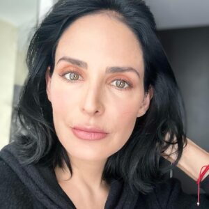 Ximena Herrera Instagram - Envejecer es inevitable, madurar y crecer es opcional. 🧿 #VibraBonito #Consciencia 💓