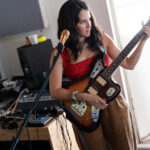 Ximena Sariñana Instagram - Ensayos listos para este fin de semana el 15 de marzo en @lollapaloozacl y el 17 de marzo en @lollapaloozaar 🫶🏼 ¿a quién veremos por ahí?