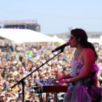 Ximena Sariñana Instagram - Gracias a todos por el show de hoy en @besamemuchofest . Estuvo bien bonito 💙 📸 @Faby.ledezma & @ismaelquintanillaiii