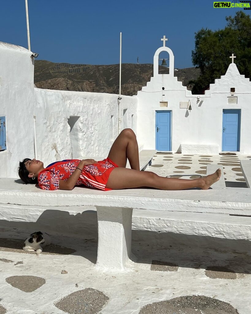 Xochitl Gomez Instagram - B day in Greece was fun :)
