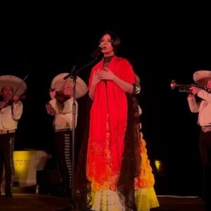 Xochitl Gomez Instagram - Sobreviví día de muertos