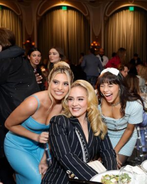 Xochitl Gomez Instagram - Women in Entertainment! 
Damn, I’m feeling hella inspired rn