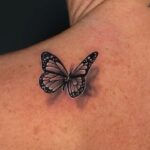 Xuxa Instagram - Minha nova tattoo… gostaram? 🦋 @isabelabadinitattoo 💋❌