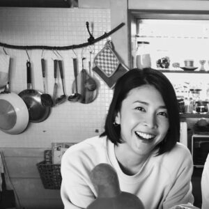 Yûko Takeuchi Instagram - ・
#我が家のキッチンに
#イモトアヤコが
#キターーーーーーッ❣️