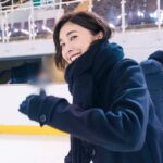 Yûko Takeuchi Instagram - ・ #スキャンダル専門弁護士 マネ：プライド以来のスケートですね 竹：うん、大丈夫（多分） いけるよいってくるわ マネ：…腰引けてるけど？ （氷見がスケート出来るか否か 真相は第三話にて）