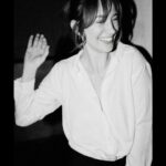 Yael Grobglas Instagram - I hope your weekend is filled with uncontrollable fits of laughter which leave you with the best kind of belly ache. 📸 @yotamshwartz
