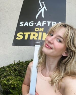 Yael Grobglas Instagram - #SAGAFTRAstrong