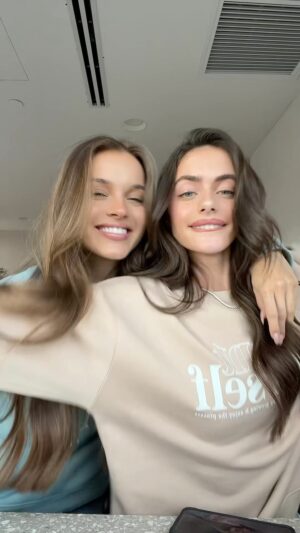 Yael Shelbia Instagram - Welcome to the family sister!! @renuar 🩵