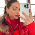 Yael Shelbia Instagram - Miss this white view ❄️