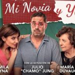 Yamila Reyna Instagram - Y “El show debe continuar” Falta 1 MESSSSS!!! Y se viene esta gran comedia @mimadreminoviayyo.cl 🎭 Con @chamojung @m.elenaduvauchelle en 📍@teatro_nescafe 🎟️ @ticketmastercl 📆 del 8 al 10 de mayo.