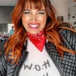 Yamila Reyna Instagram - Mi pelo es tan camaleónico como yo, como mi carrera, y como las capas de mis diferentes versiones que voy descubriéndome en la vida. Dicen que en que cada hito importante de una mujer, se plasma en su pelo. Pues bien, acá un reflejo de ello!😂 Y los reconocimientos son para @giancarlodiazza años de paciencia y crear arte con mis locuras 💇🏻‍♀️♥️ Que look les gustó más? ❌Alerta de Spoiler❌ Se viene un nuevo grannnnn cambio😱