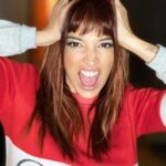 Yamila Reyna Instagram - Mi pelo es tan camaleónico como yo, como mi carrera, y como las capas de mis diferentes versiones que voy descubriéndome en la vida. Dicen que en que cada hito importante de una mujer, se plasma en su pelo. Pues bien, acá un reflejo de ello!😂 Y los reconocimientos son para @giancarlodiazza años de paciencia y crear arte con mis locuras 💇🏻‍♀️♥️ Que look les gustó más? ❌Alerta de Spoiler❌ Se viene un nuevo grannnnn cambio😱