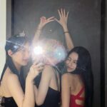 Yang Hye-ji Instagram - 🌙🖤