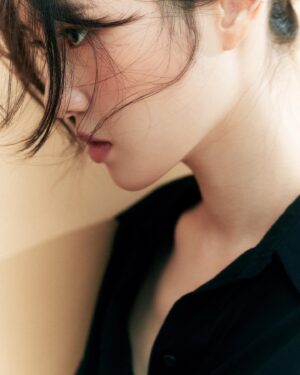 Yang Hye-ji Instagram - 🖤