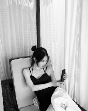Yang Hye-ji Instagram - 👽👽