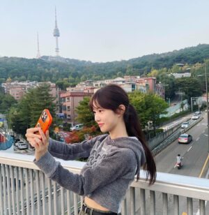 Yang Hye-ji Instagram - 💕Hollys ㅇㅎㅈ🧚🏻‍♀️