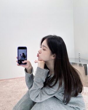 Yang Hye-ji Instagram - 🎀🎀